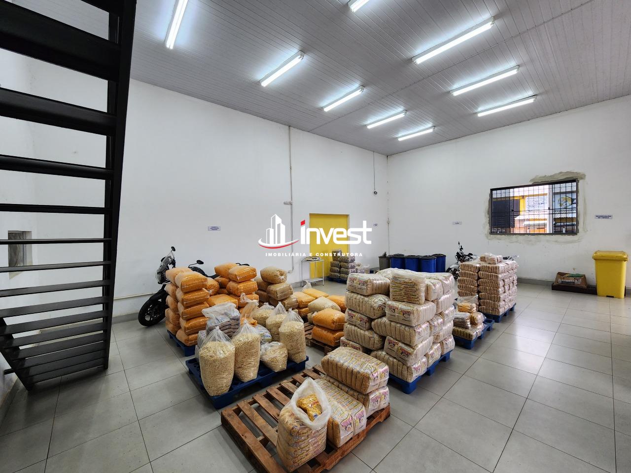 Galpão para aluguel no São Cristóvão: 