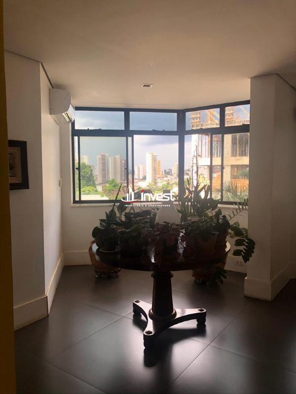 Apartamento à venda no Mercês: 