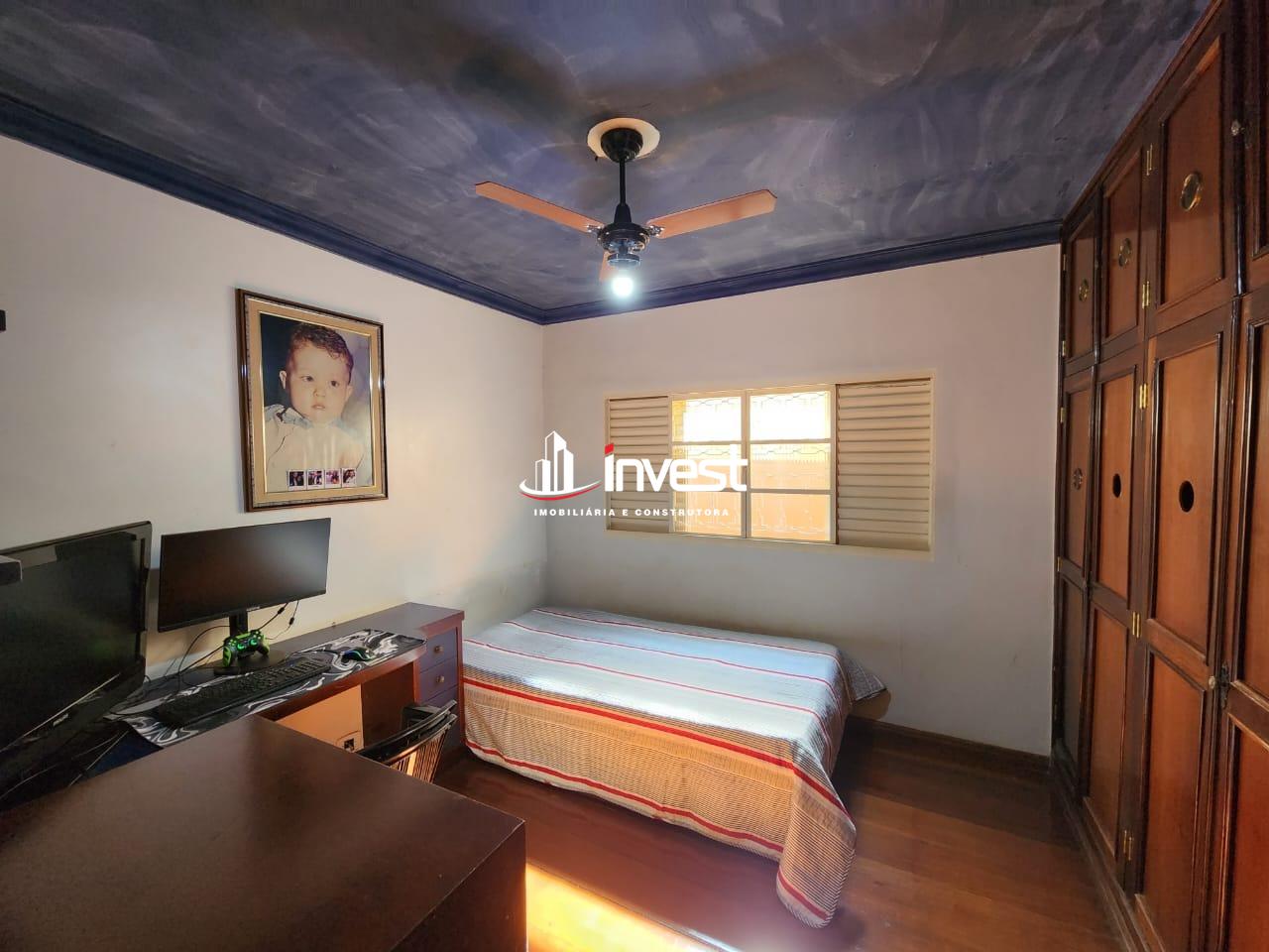 Casa à venda no Fabrício: 