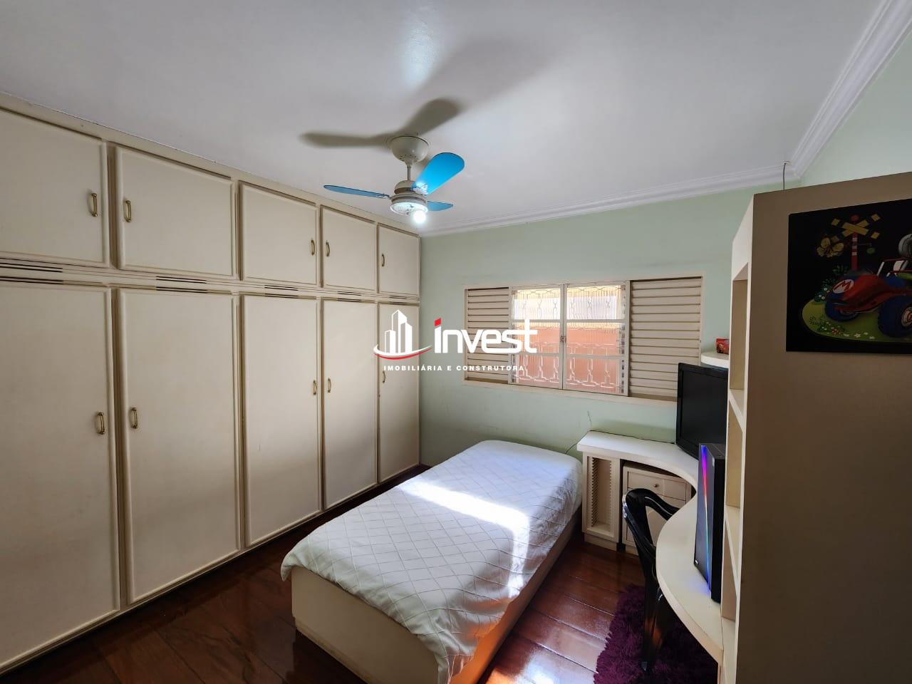 Casa à venda no Fabrício: 