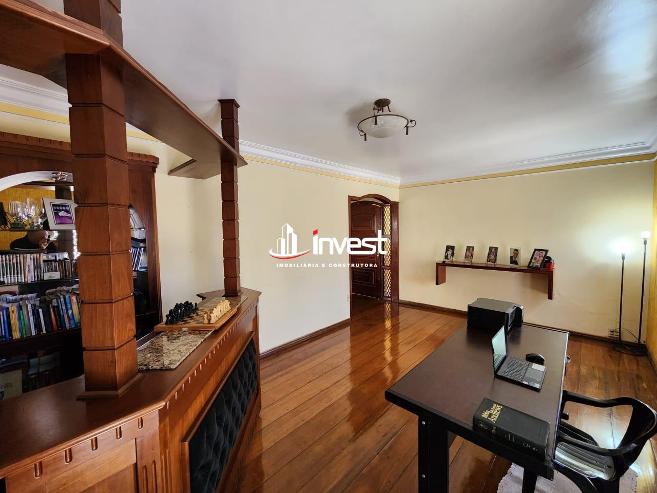 Casa à venda no Fabrício: 