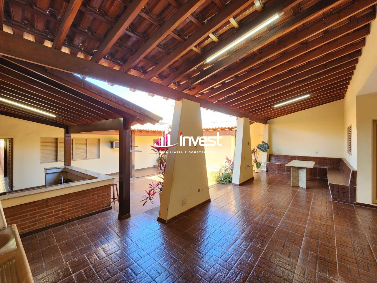 Casa à venda no Fabrício: 