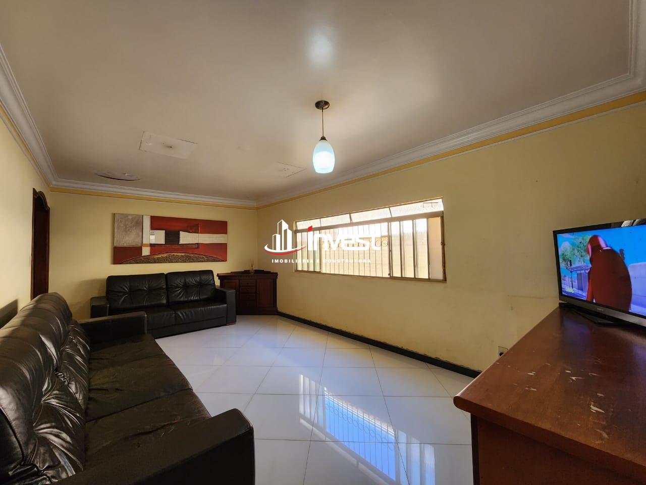 Casa à venda no Fabrício: 