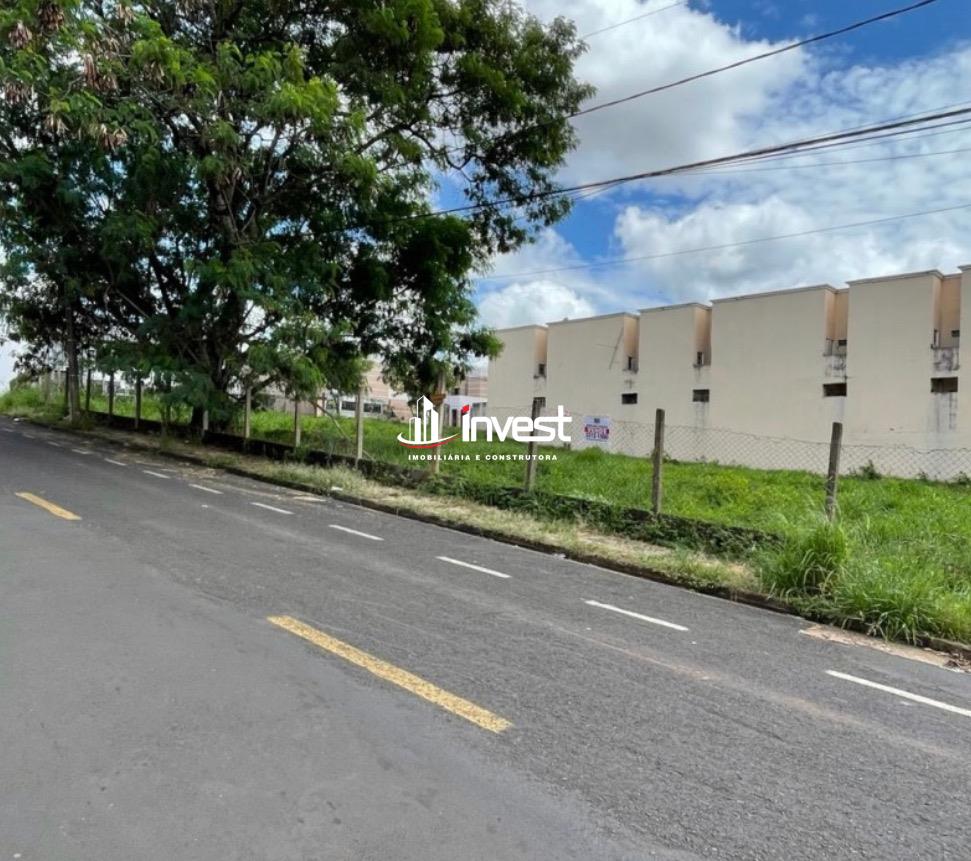 Terreno/Área à venda no Santa Maria: 