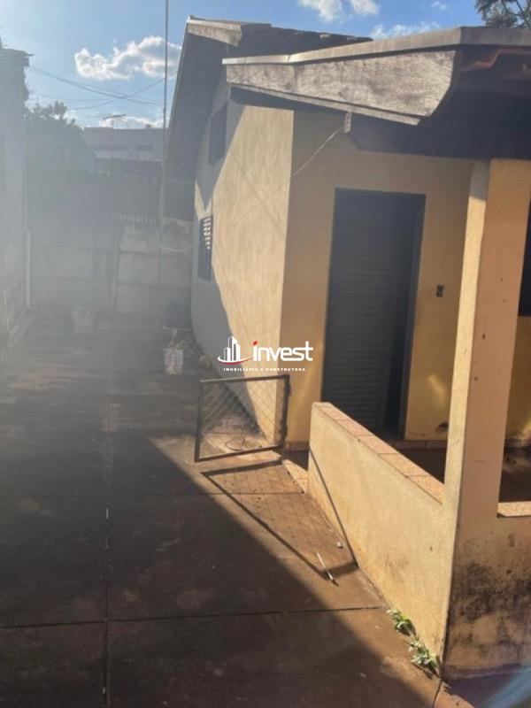 Lote à venda no Universitário: 