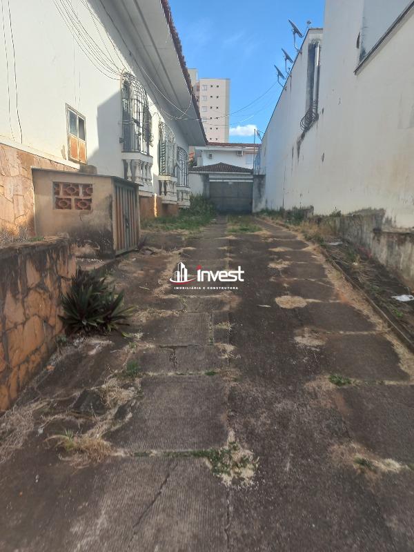 Casa Comercial à venda no Centro: 