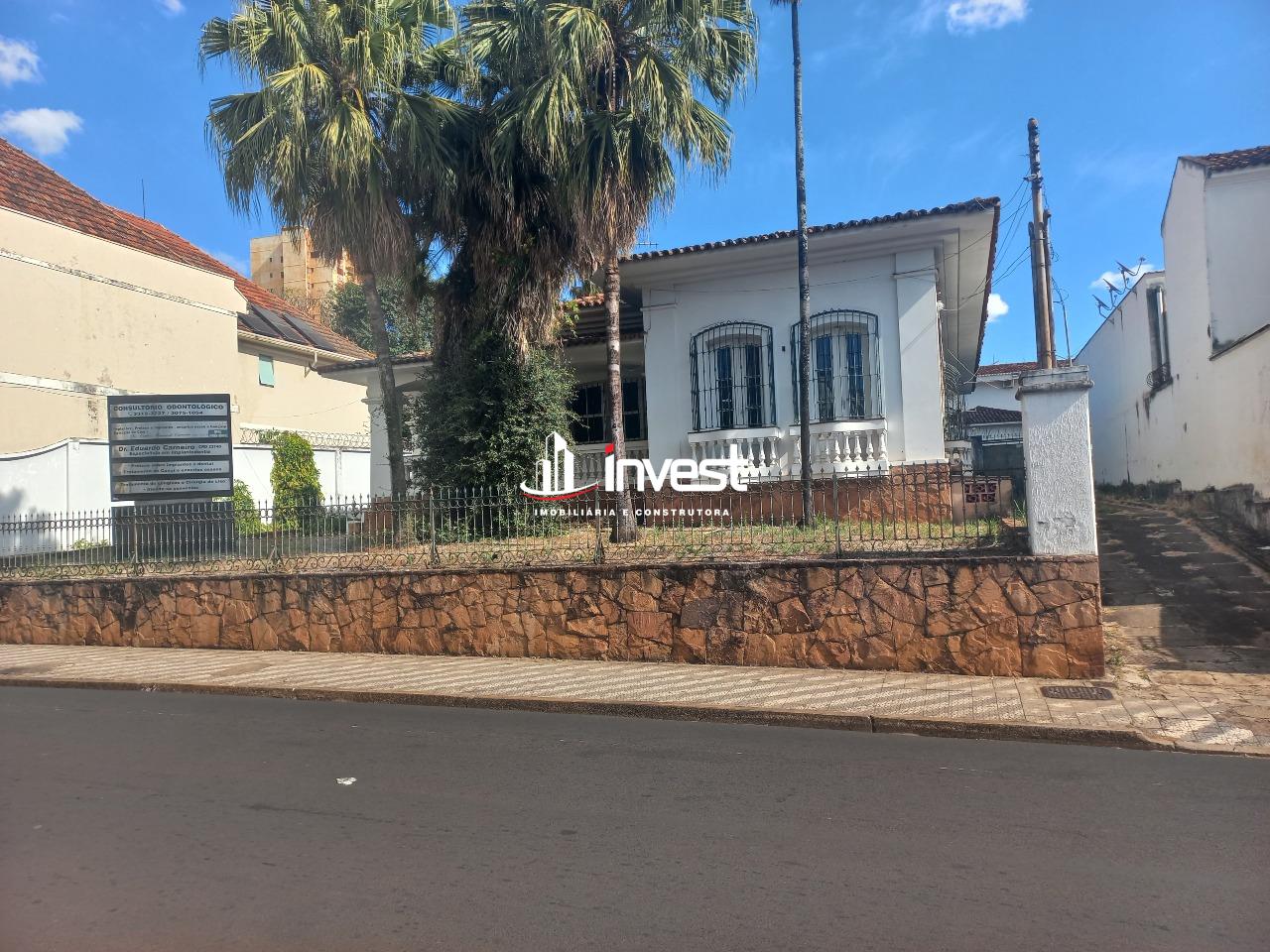 Casa Comercial à venda no Centro: 