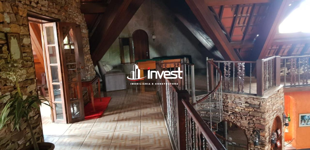 Casa à venda no Universitário: 