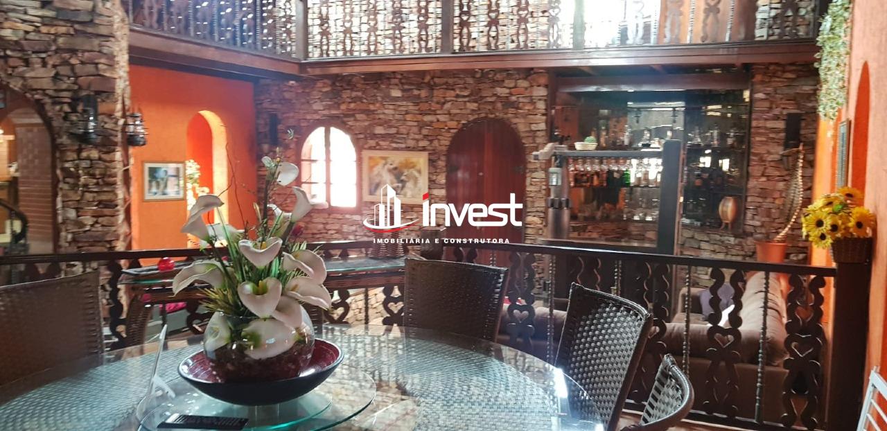 Casa à venda no Universitário: 