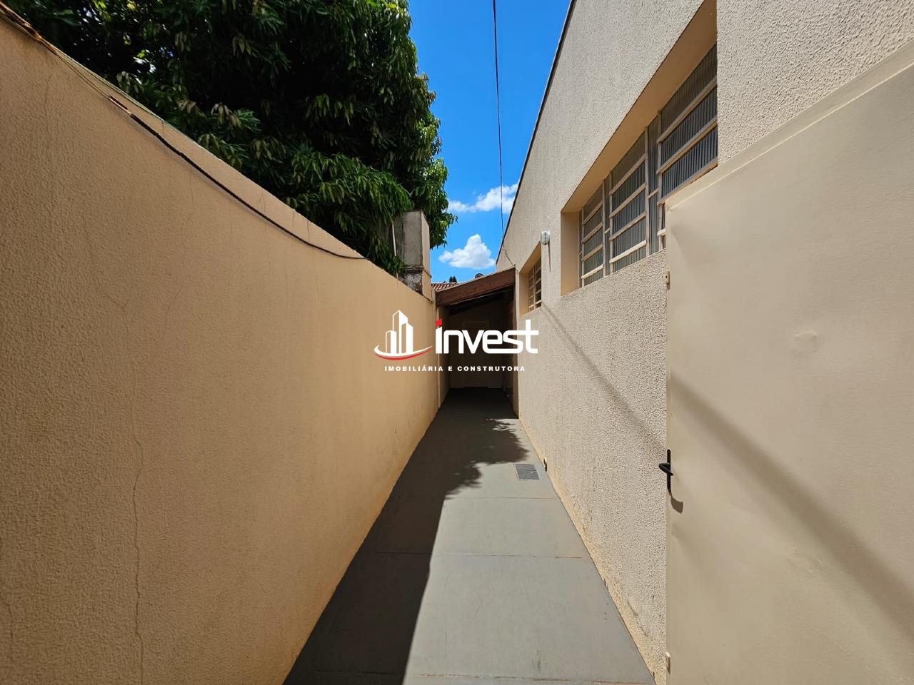 Casa Comercial à venda no Santa Maria: 