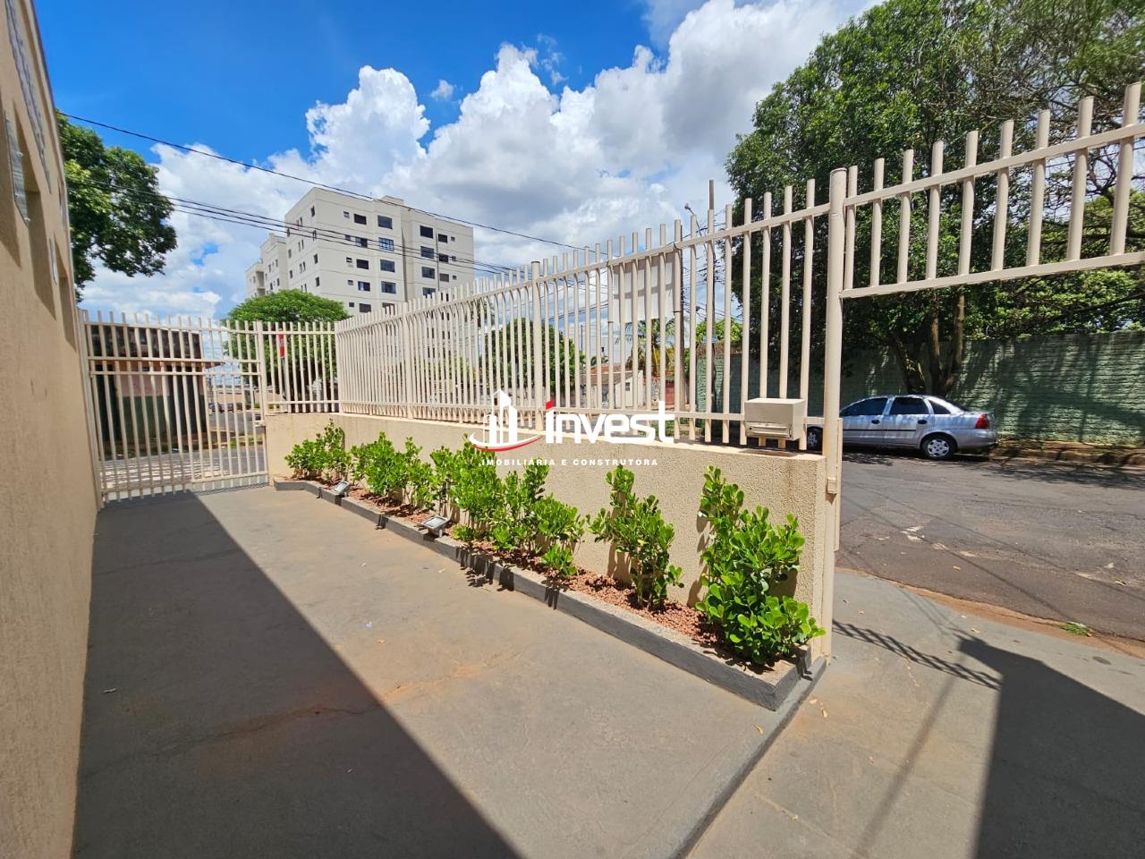 Casa Comercial à venda no Santa Maria: 