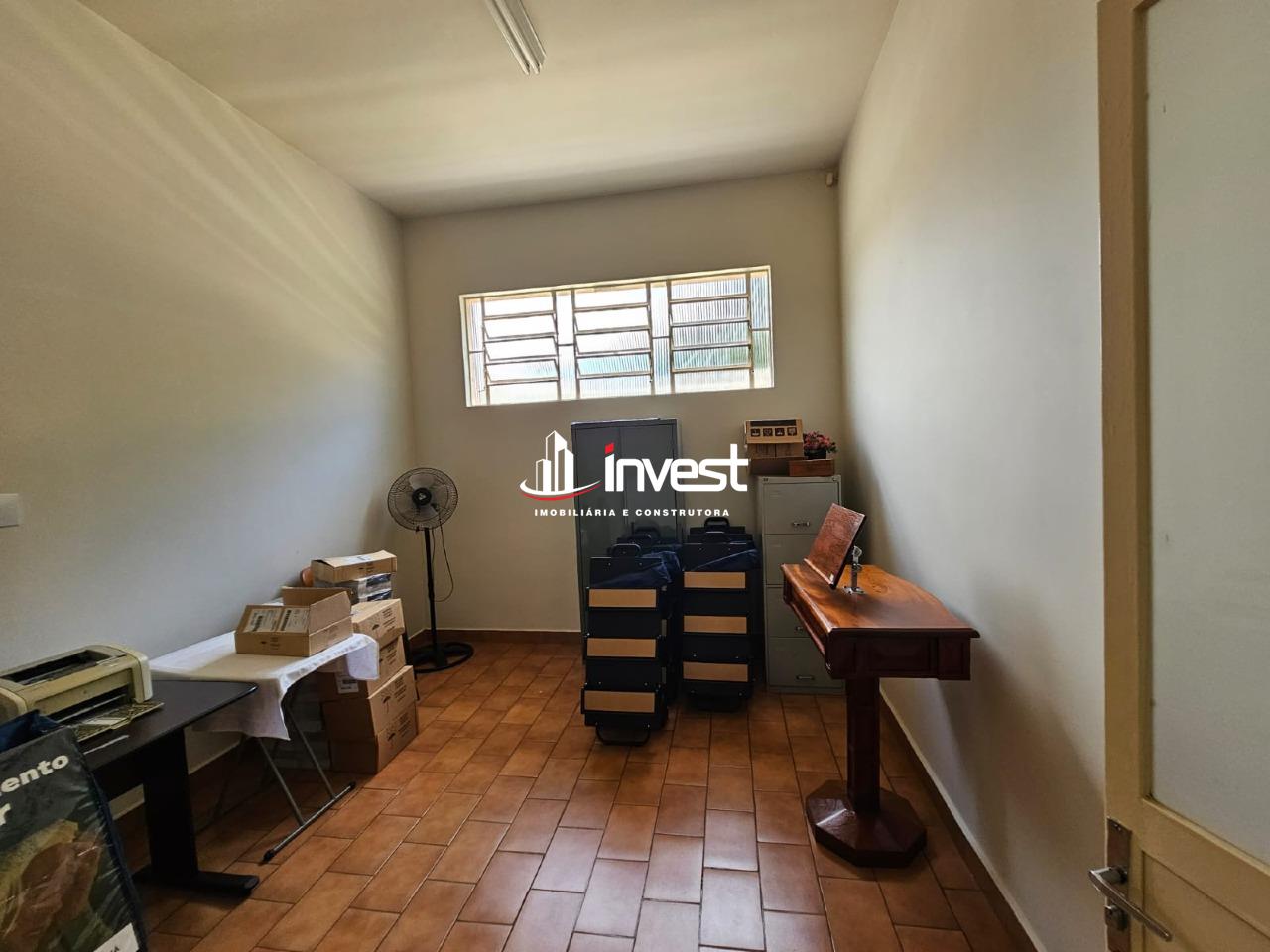 Casa Comercial à venda no Santa Maria: 