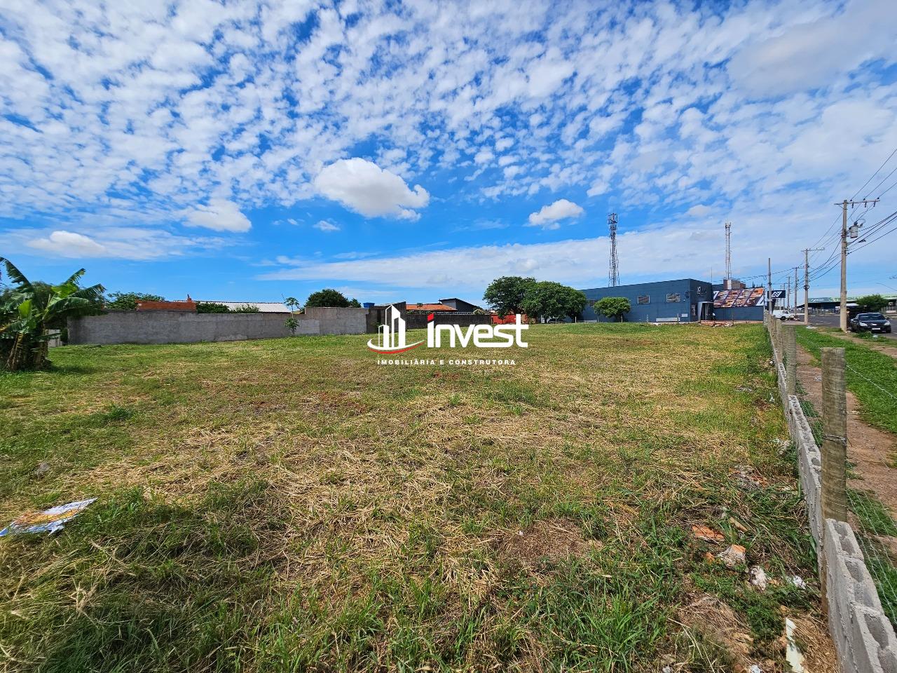 Terreno/Área à venda no Manoel Mendes: 