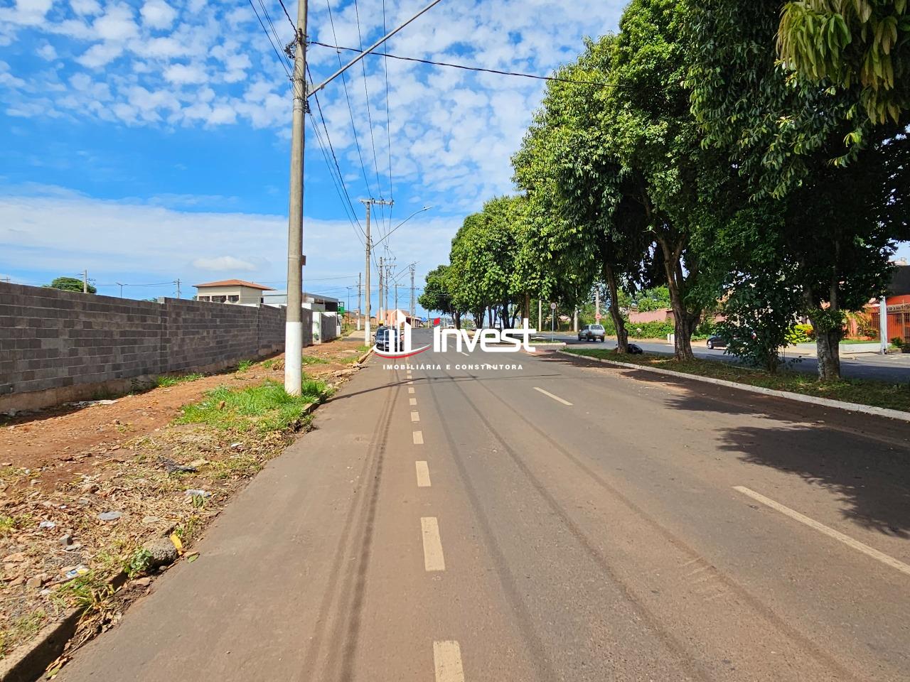 Terreno/Área à venda no Manoel Mendes: 