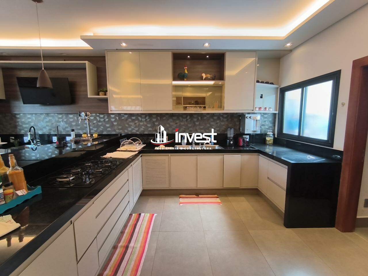 Casa Condomínio à venda no Estância dos Ipês: 