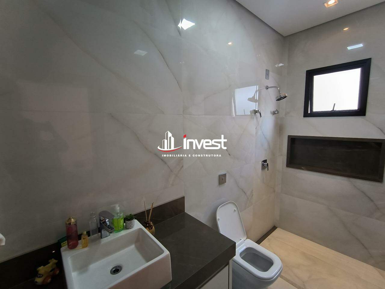 Casa Condomínio à venda no Estância dos Ipês: 