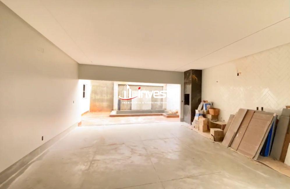 Casa à venda no Centro: 