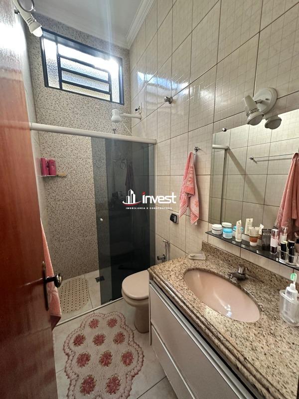 Casa à venda no Parque das Américas: 