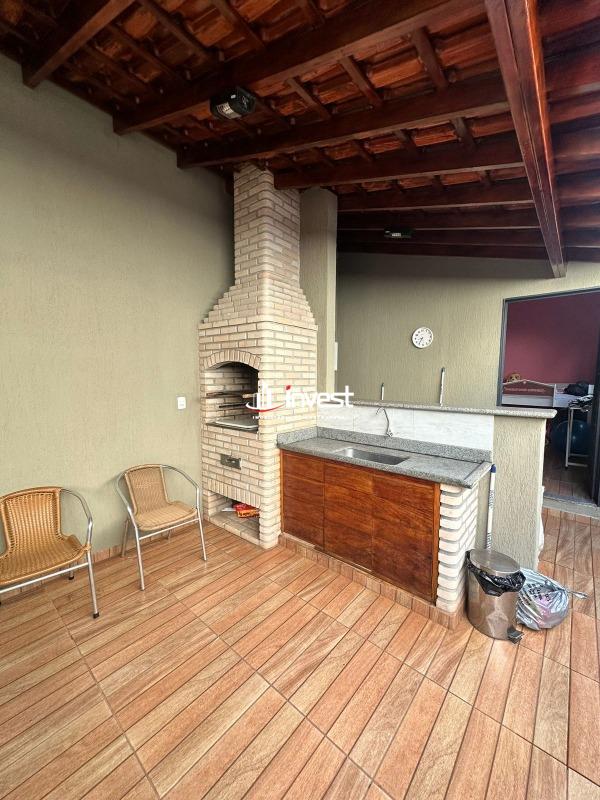 Casa à venda no Parque das Américas: 