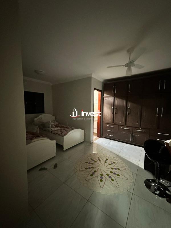 Casa à venda no Parque das Américas: 