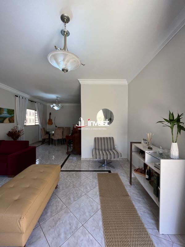 Casa à venda no Santa Maria: 