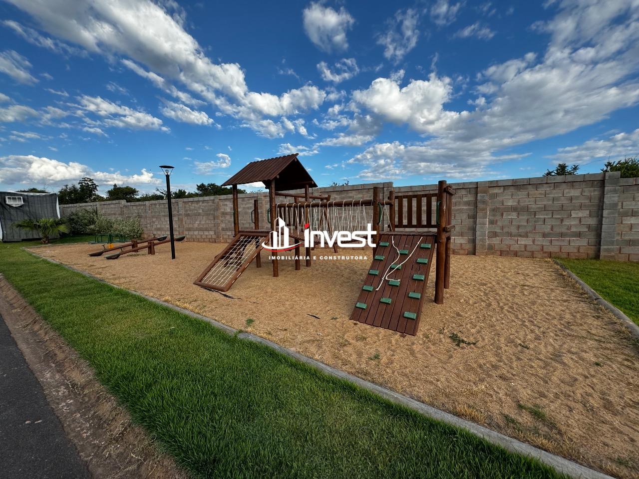 Casa Condomínio à venda no Centro: 