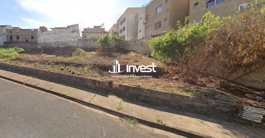 Lote à venda no Vila Olímpica: 