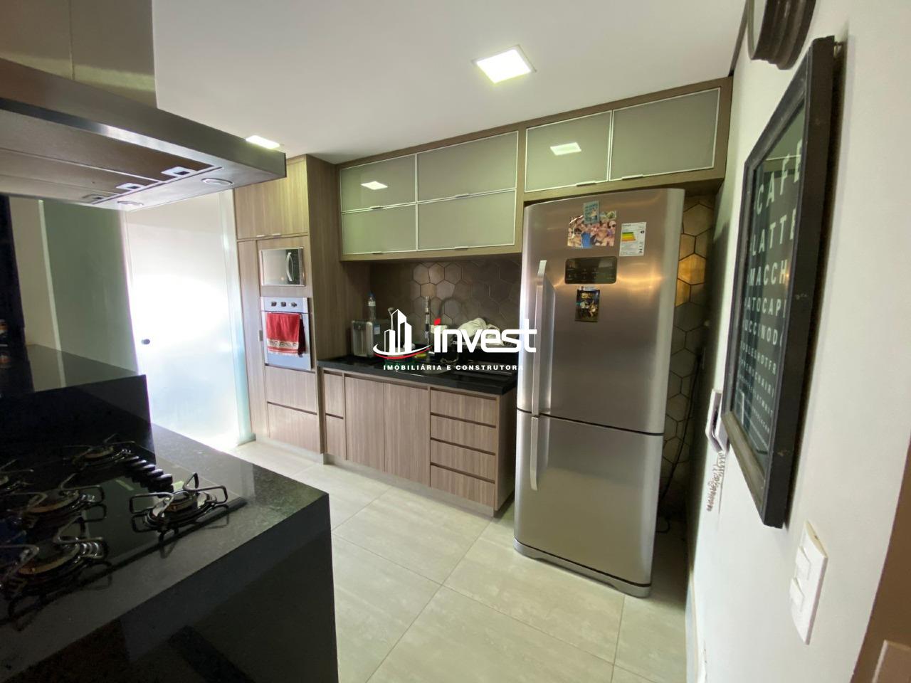 Apartamento à venda no Mercês: 