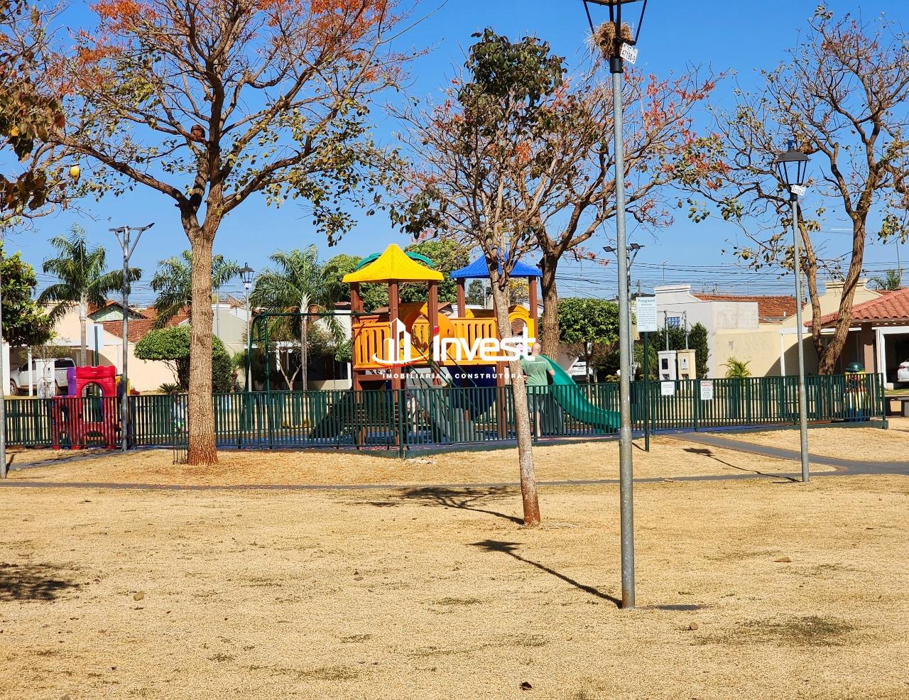 Casa Condomínio à venda no Portal Beija Flor: 