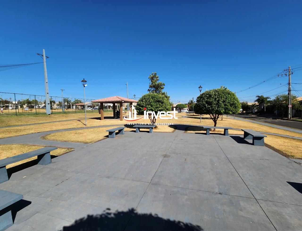 Casa Condomínio à venda no Portal Beija Flor: 