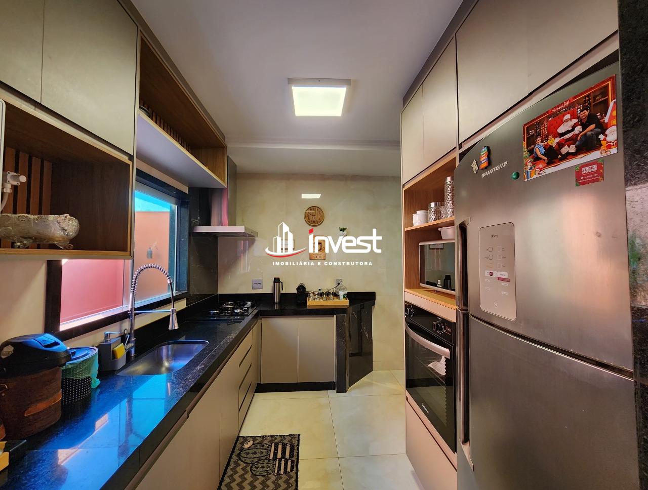 Casa Condomínio à venda no Portal Beija Flor: 