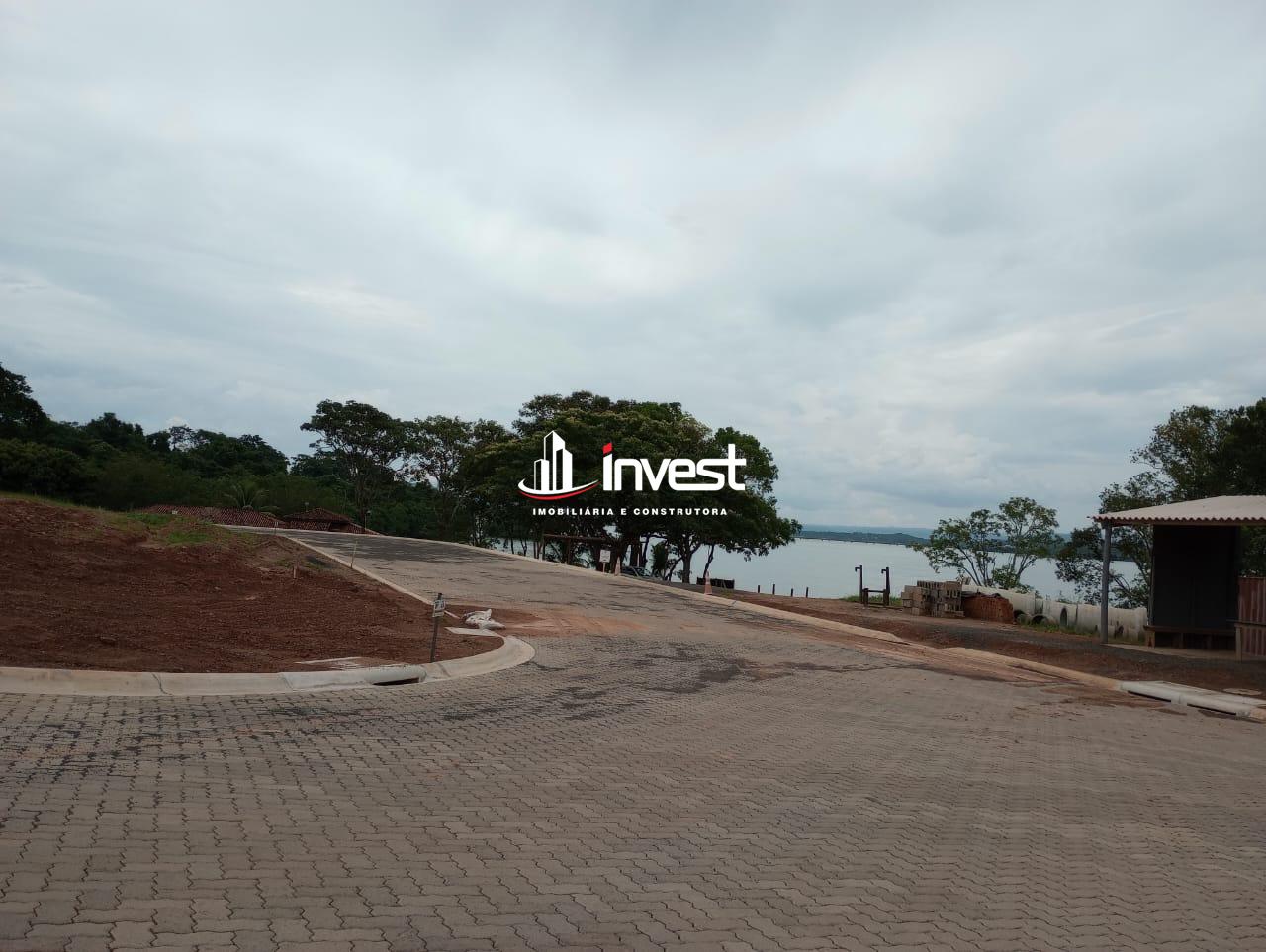 Lote em condomínio à venda no Centro: 