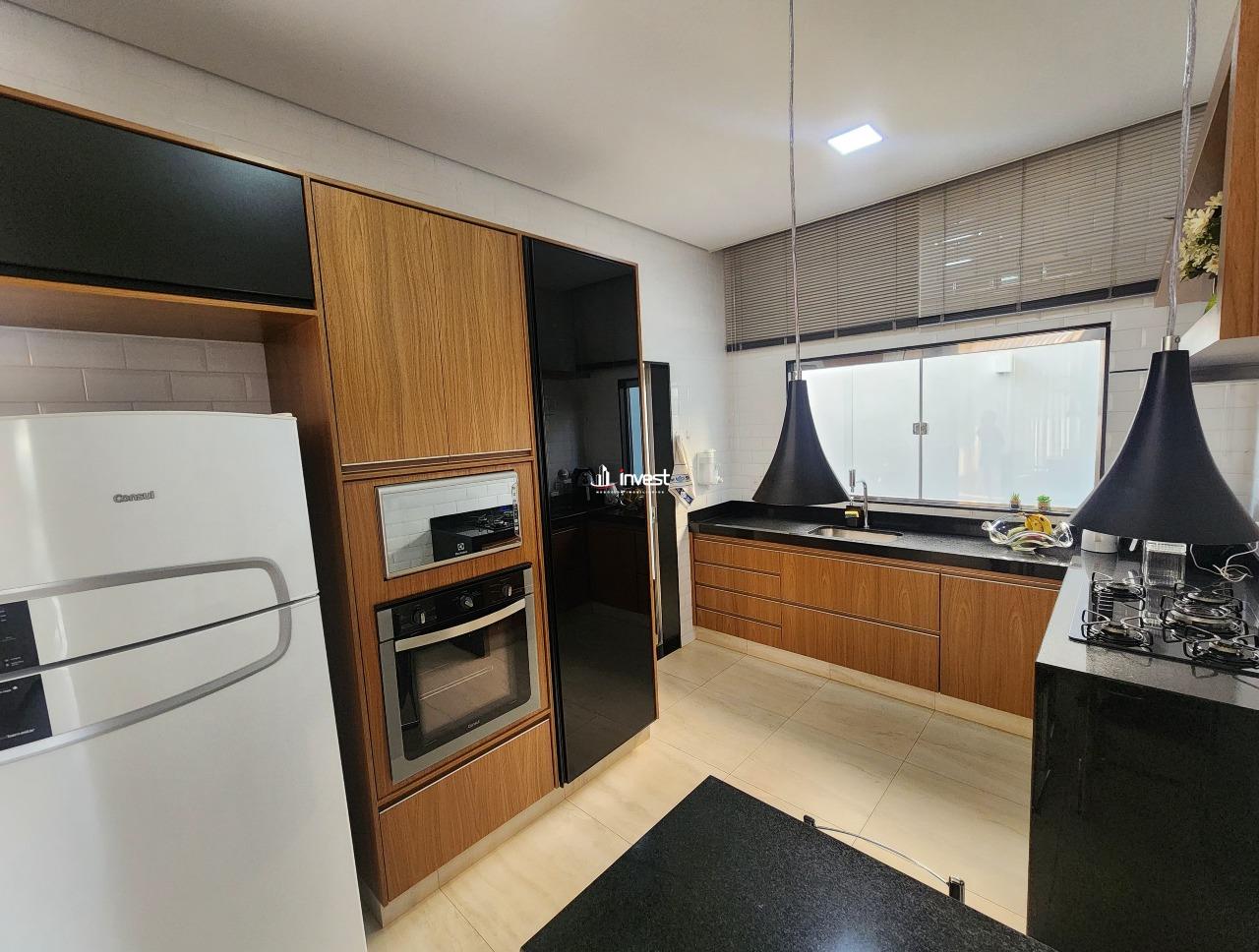 Casa Condomínio à venda no Estância dos Ipês: 