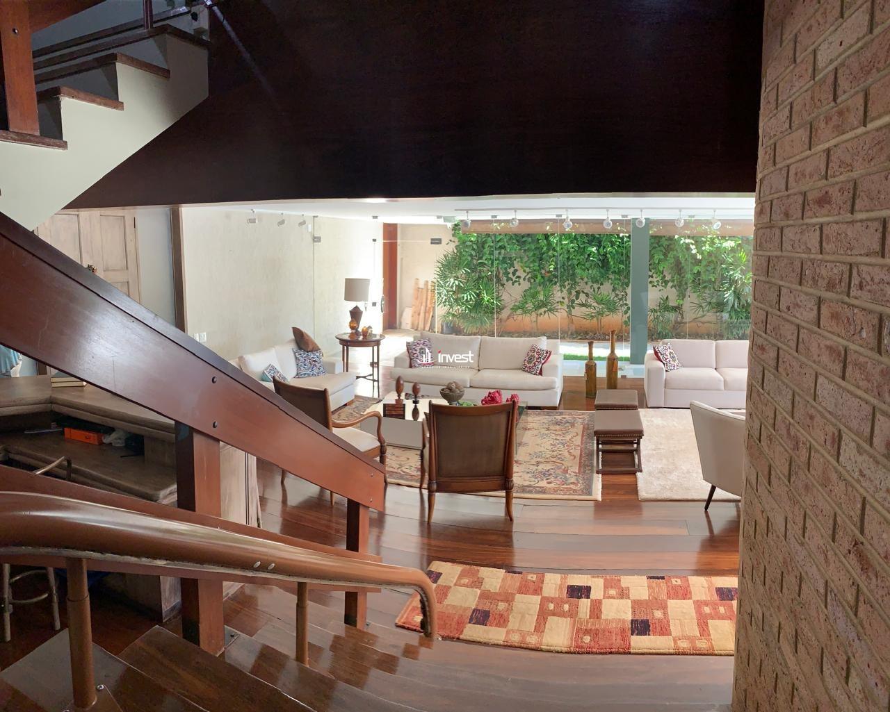 Casa à venda no Mercês: 