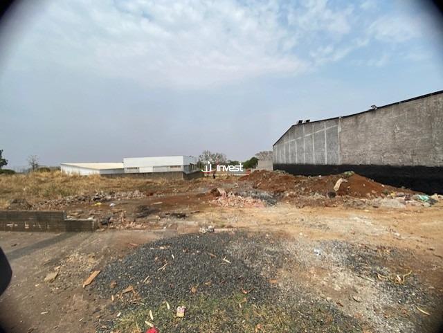 Terreno/Área à venda no Maracanã, Jardim: 