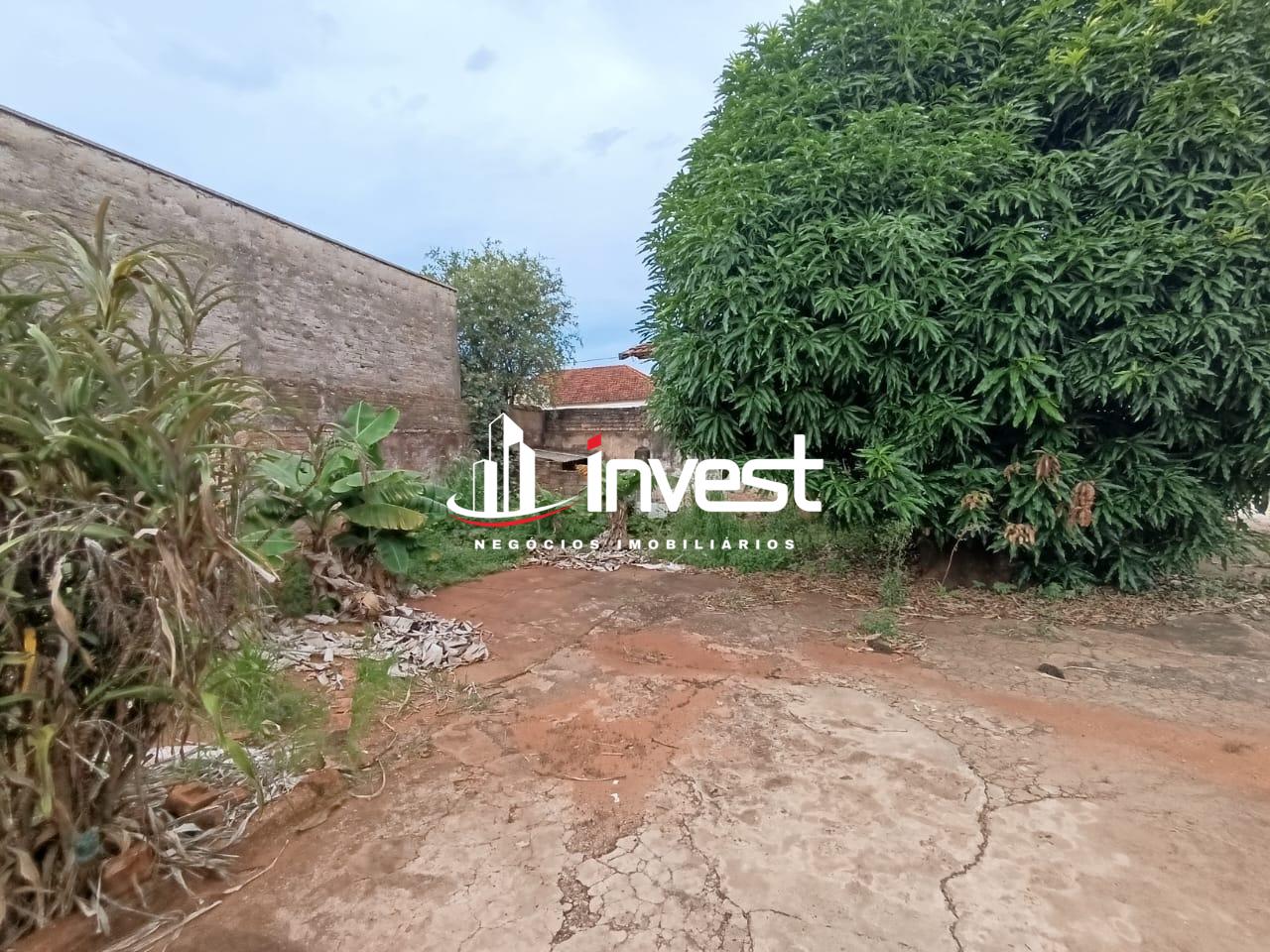 Terreno/Área à venda no São Benedito: 