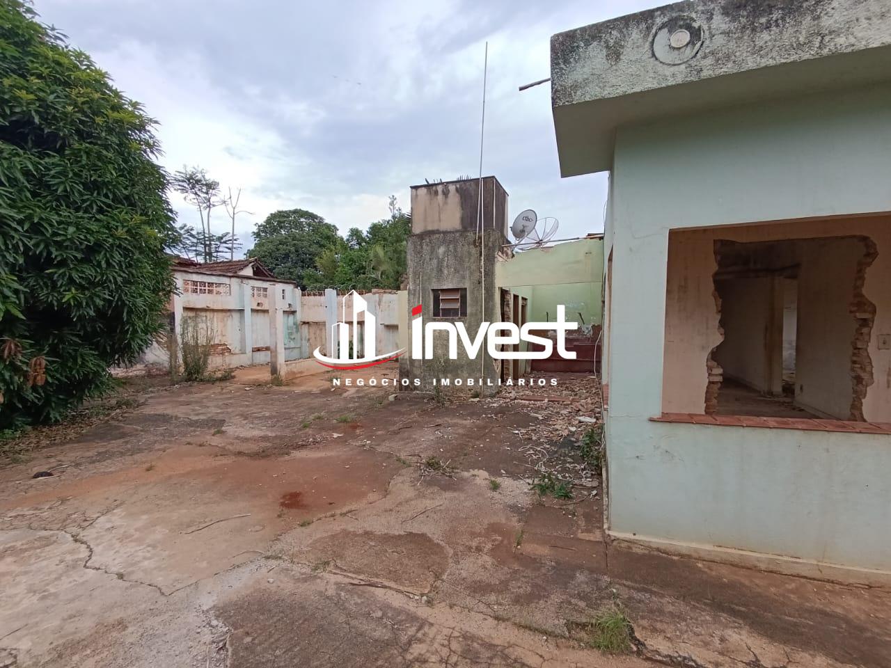 Terreno/Área à venda no São Benedito: 