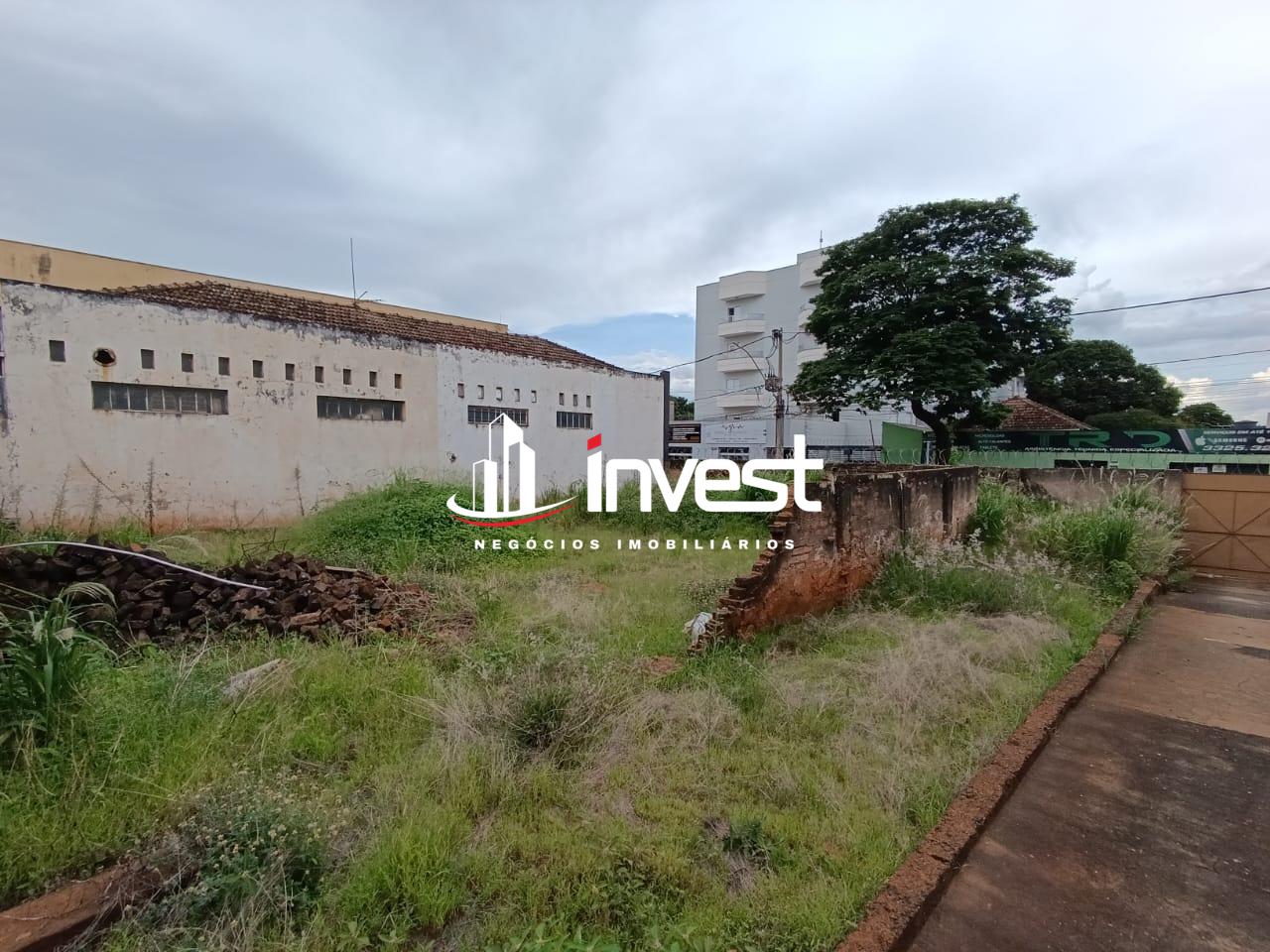 Terreno/Área à venda no São Benedito: 