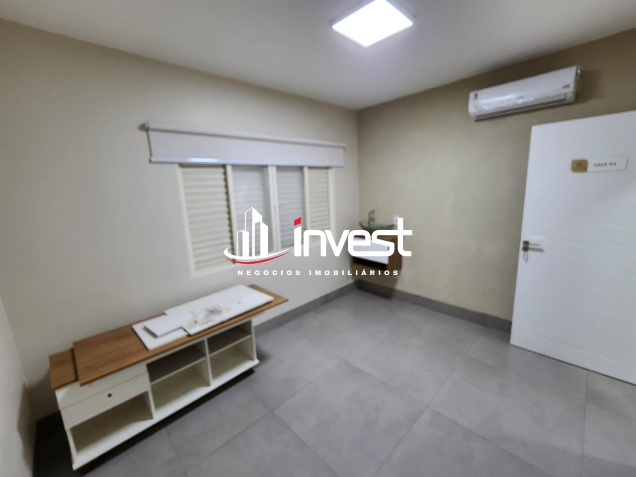 Casa Comercial à venda no Mercês: 