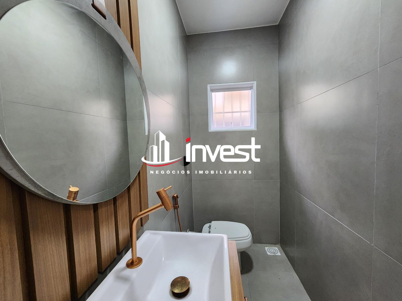 Casa Comercial à venda no Mercês: 