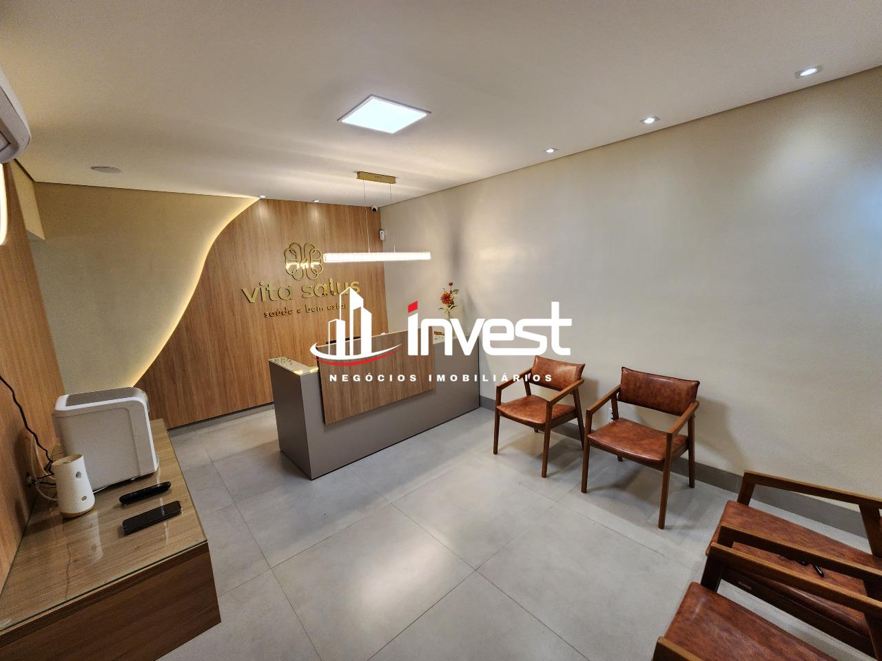 Casa Comercial à venda no Mercês: 