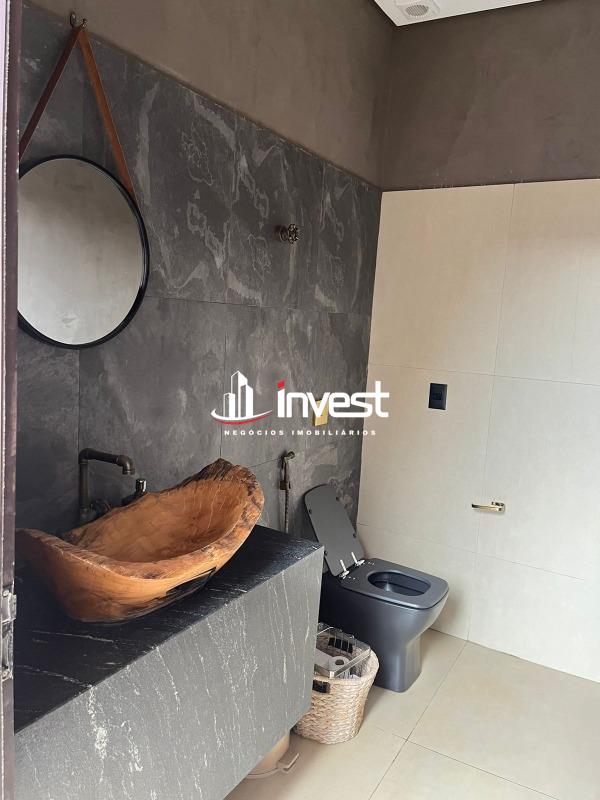 Casa à venda no Mário Franco - Condomínio: 