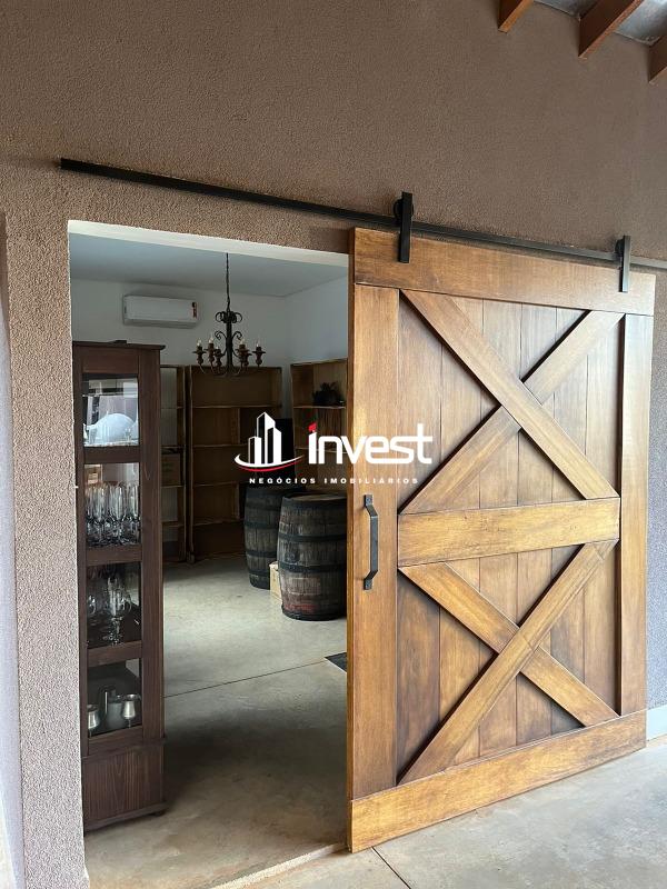 Casa à venda no Mário Franco - Condomínio: 