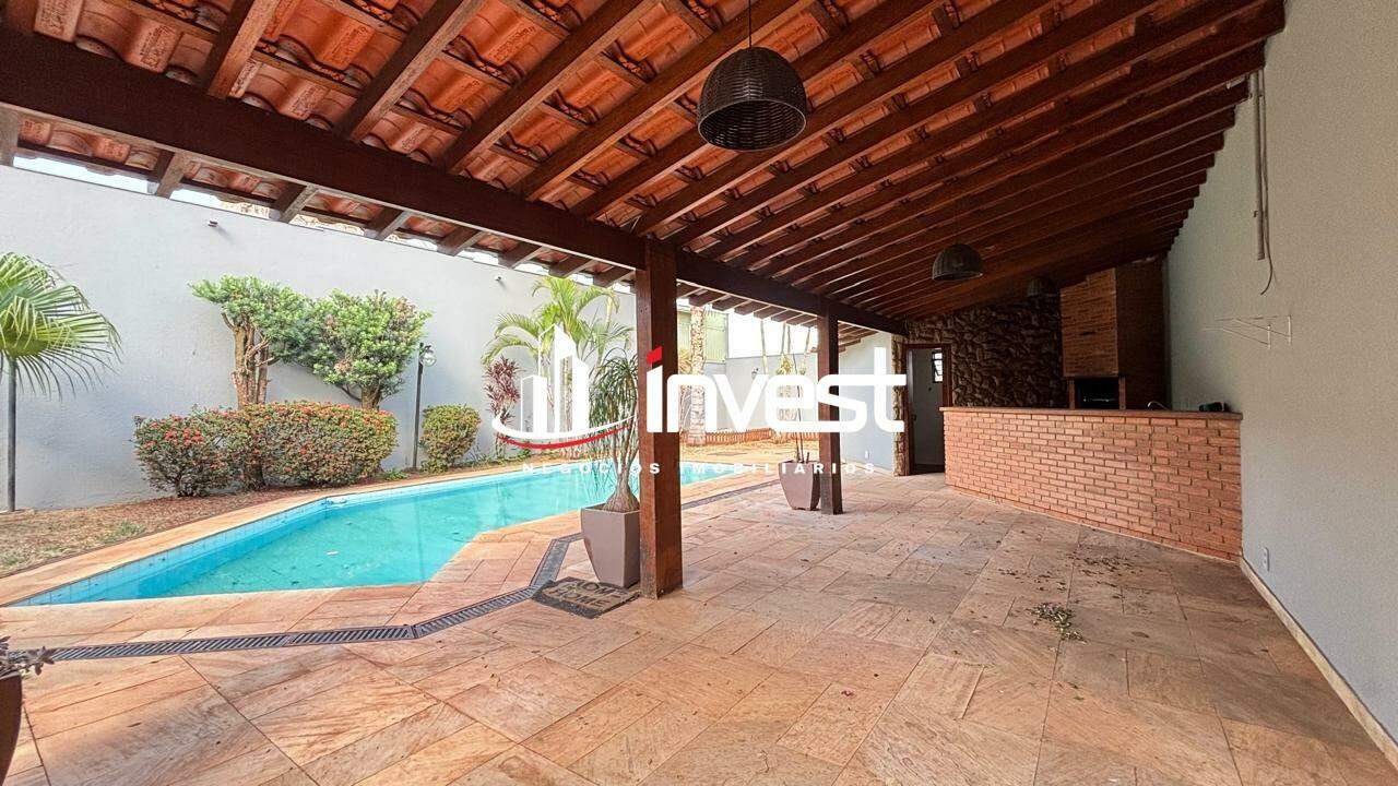 Casa à venda no Alexandre Campos - Jardim: 