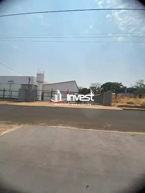 Galpão para aluguel no Maracanã, Jardim: 