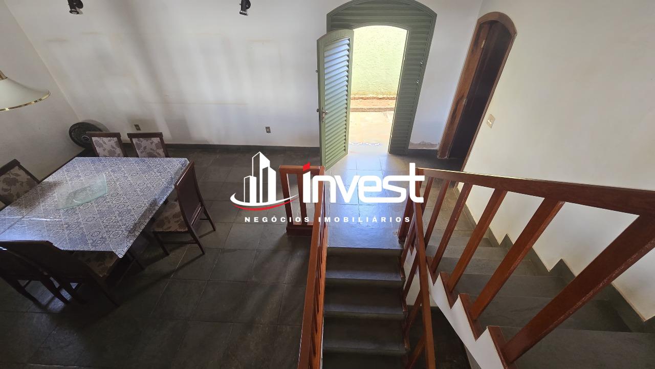 Casa para aluguel no Santa Maria: 