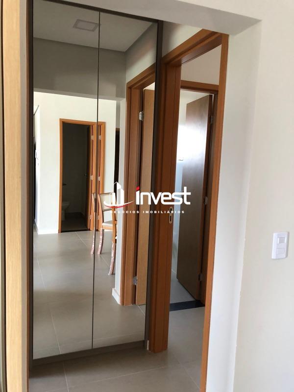 Apartamento à venda no Mercês: 