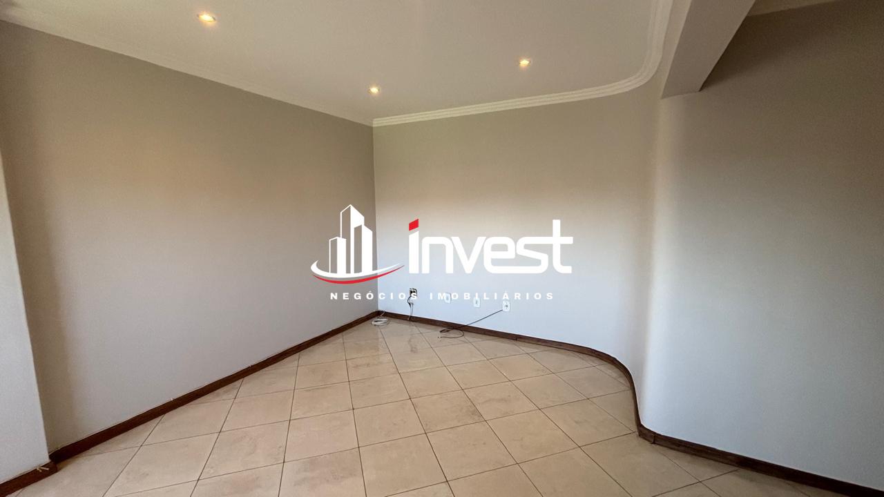 Apartamento à venda no Mercês: 