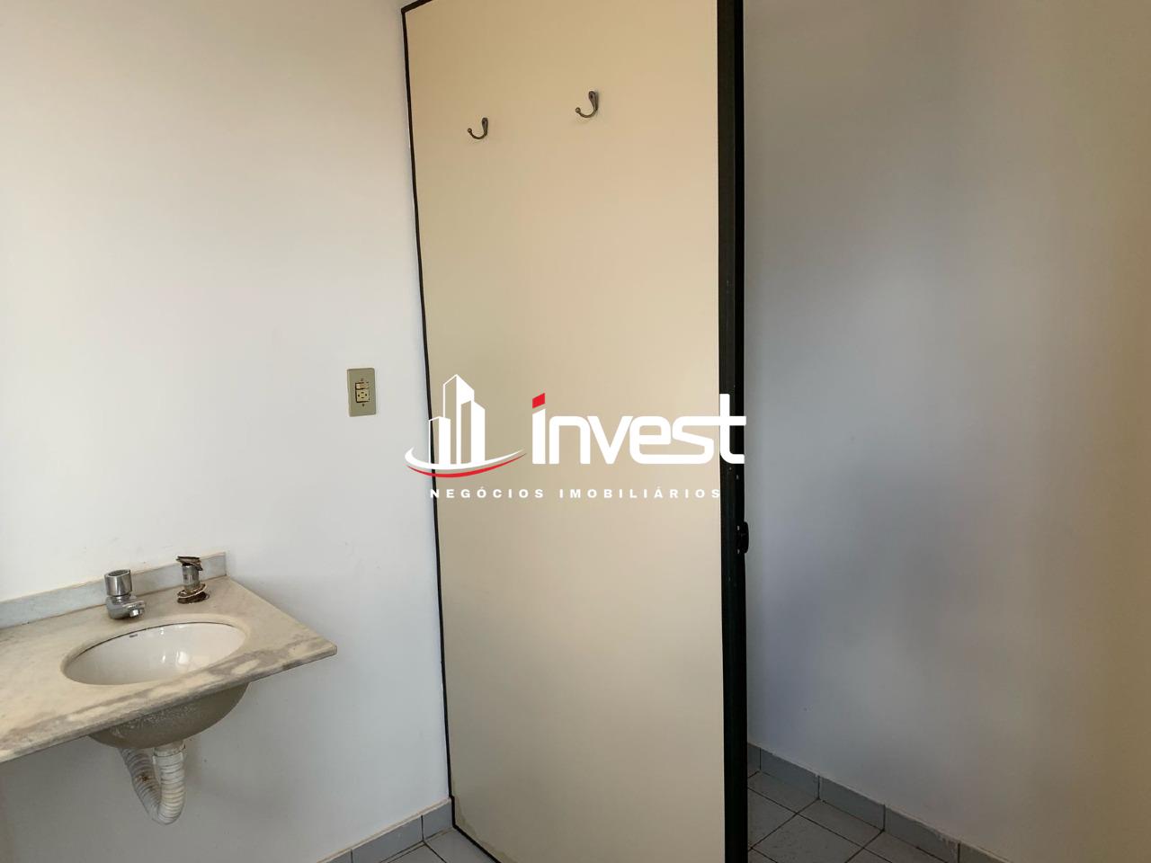 Sala para aluguel no Centro: 