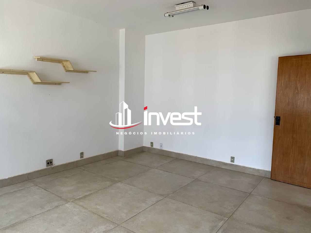 Sala para aluguel no Centro: 